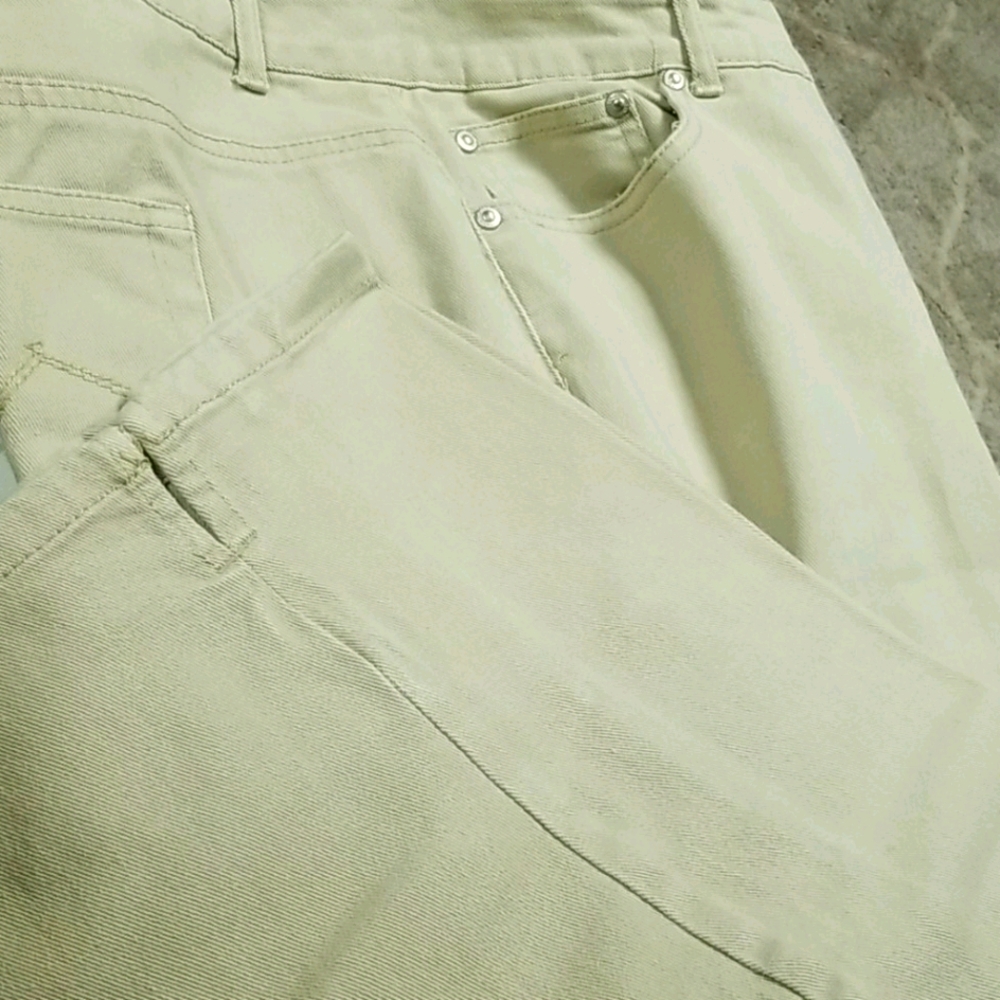 Just My Size capri